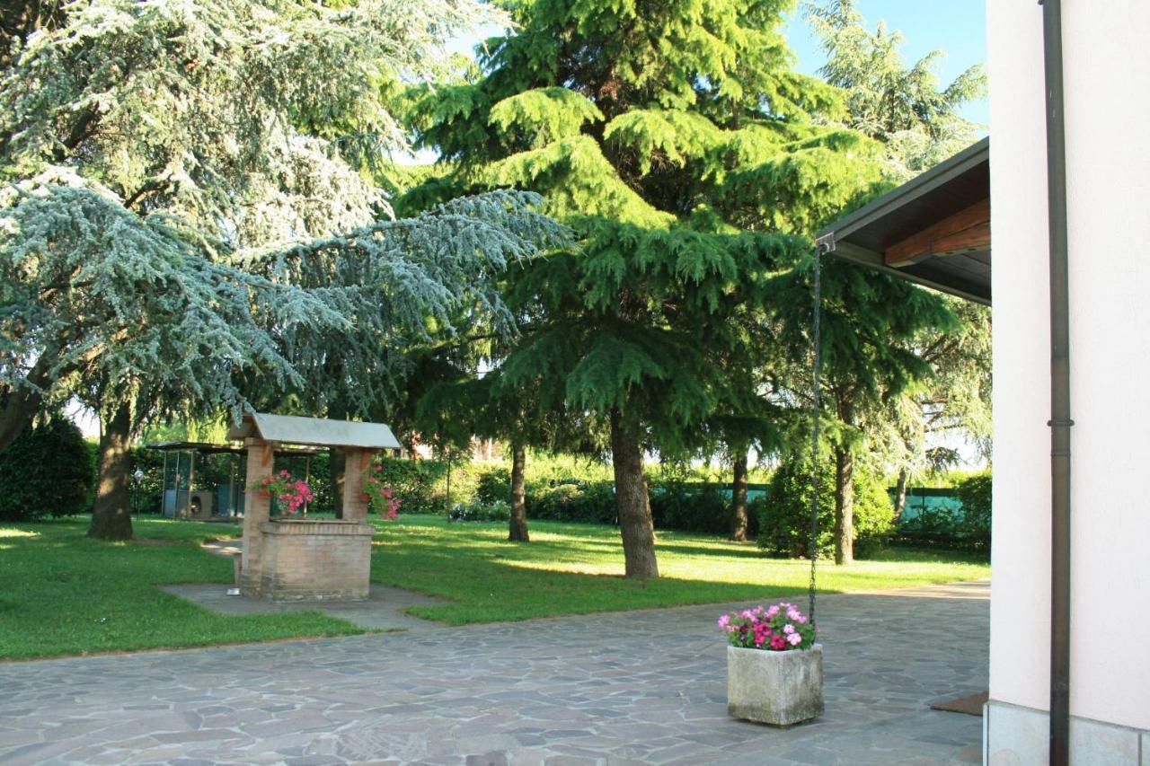 L'Oasi Di Pasqua Acomodação com café da manhã Imola Exterior foto